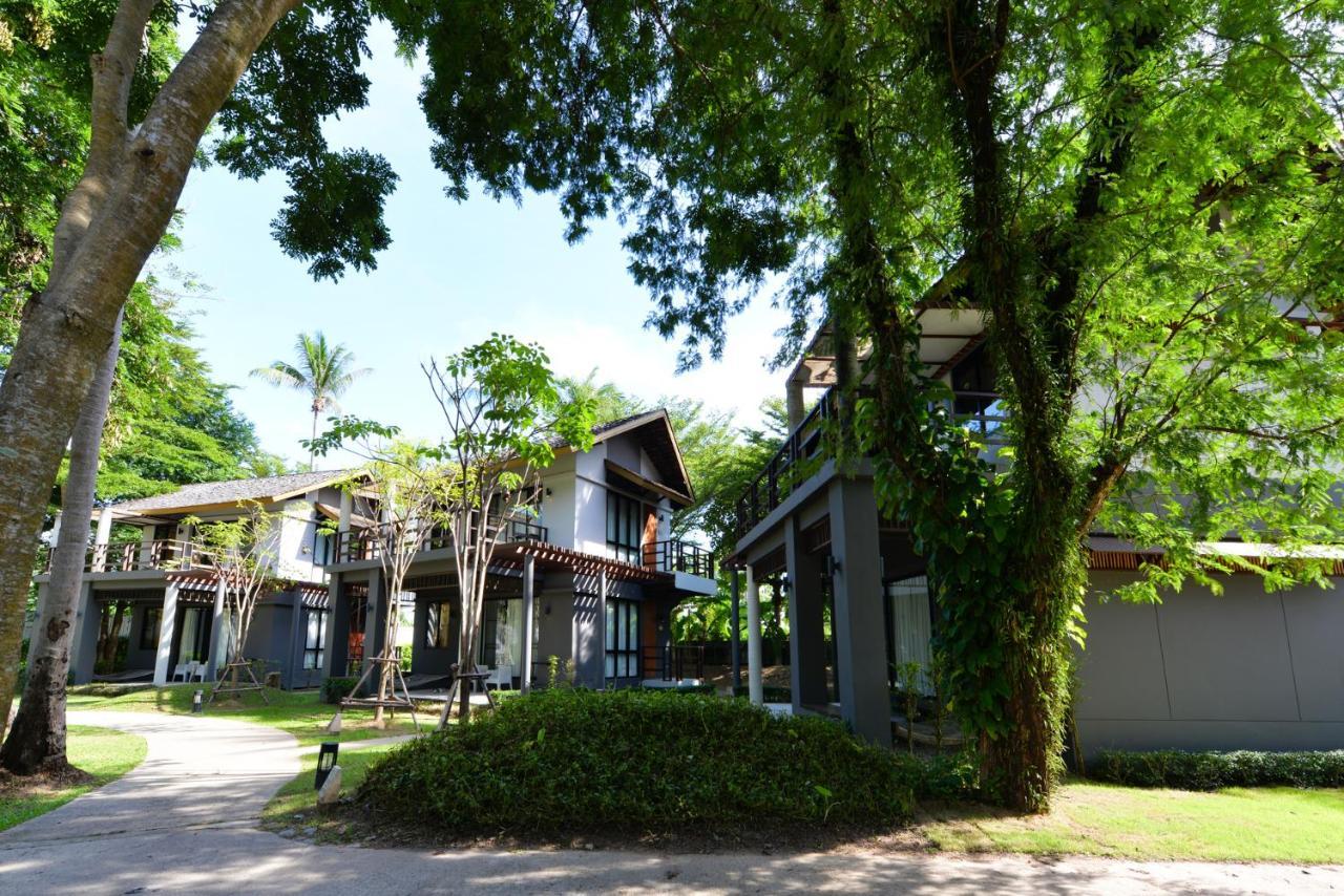 Twin Lotus Resort And Spa - Sha Plus - Adult Only "November - April" Koh Lanta Exterior photo