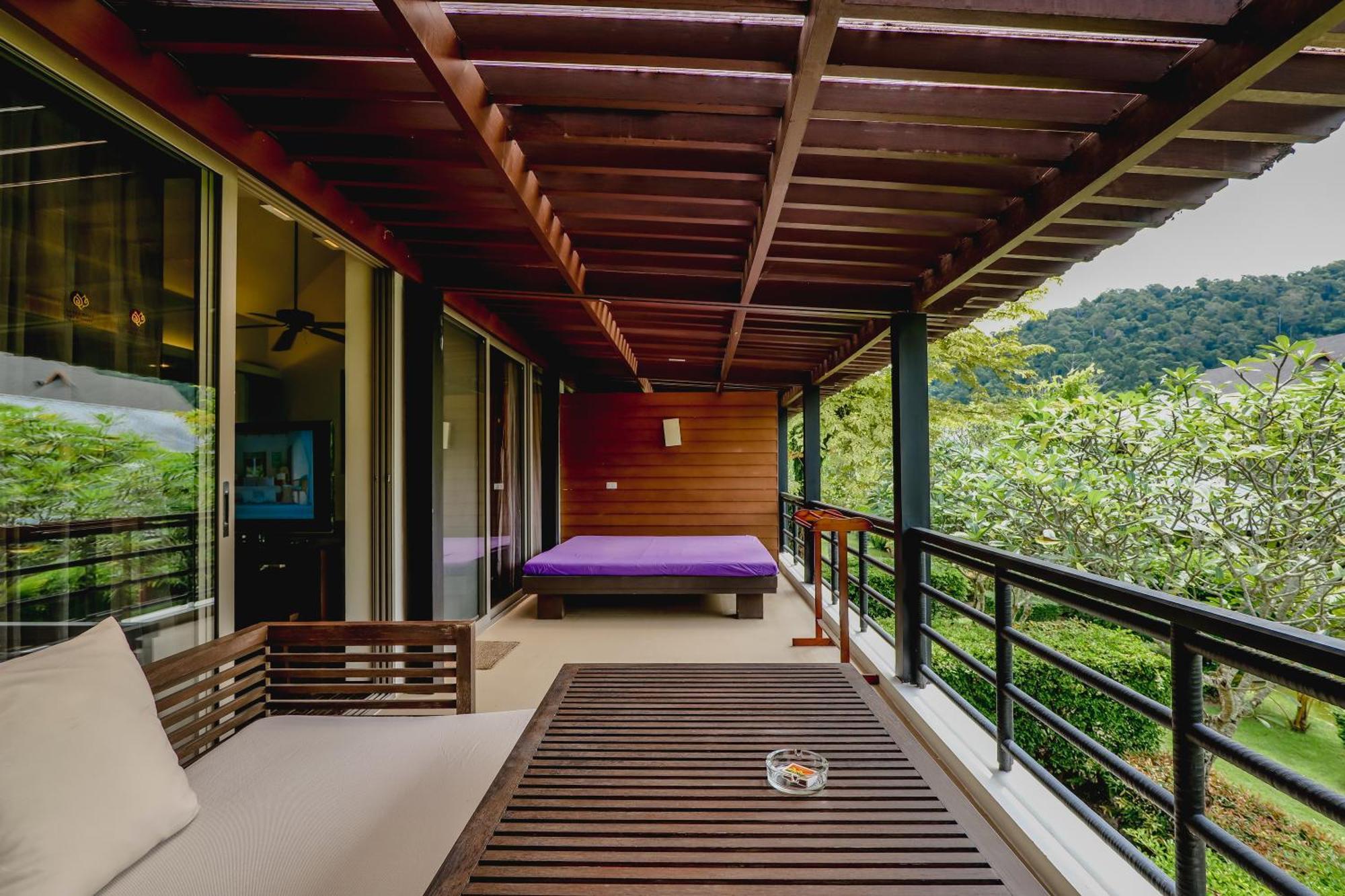 Twin Lotus Resort And Spa - Sha Plus - Adult Only "November - April" Koh Lanta Exterior photo